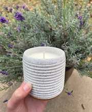Load image into Gallery viewer, Ceramic candle holder